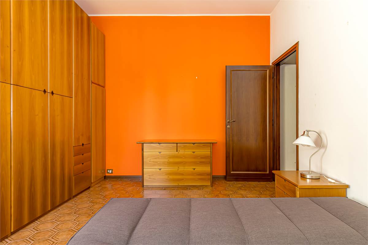 VILLA GUARDIA trilocale in trifamiliare