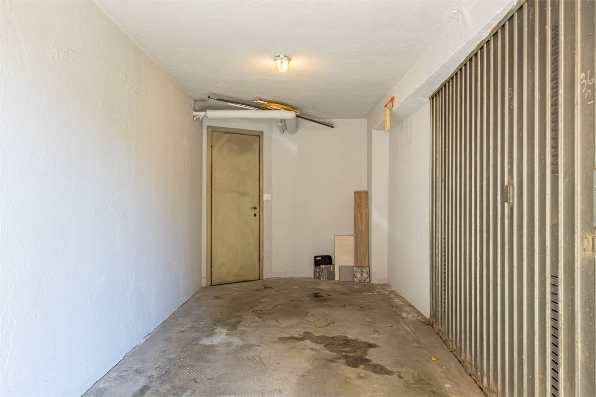 CERNOBBIO CENTRO trilocale con balconi e box