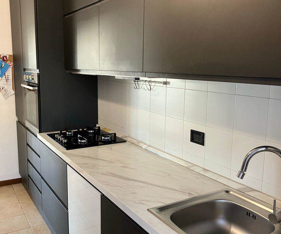 COMO BORGOVICO quattrolocali in affitto