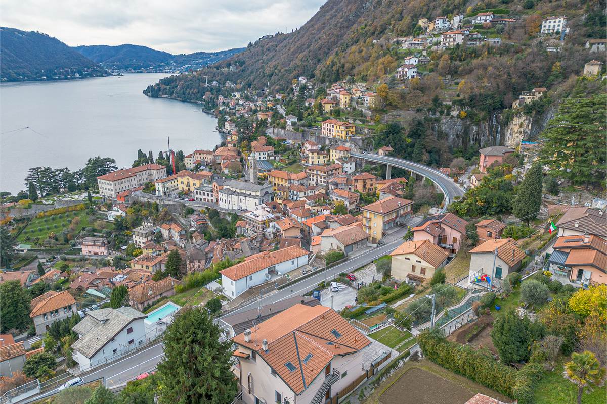 MOLTRASIO terreno edificale vista lago