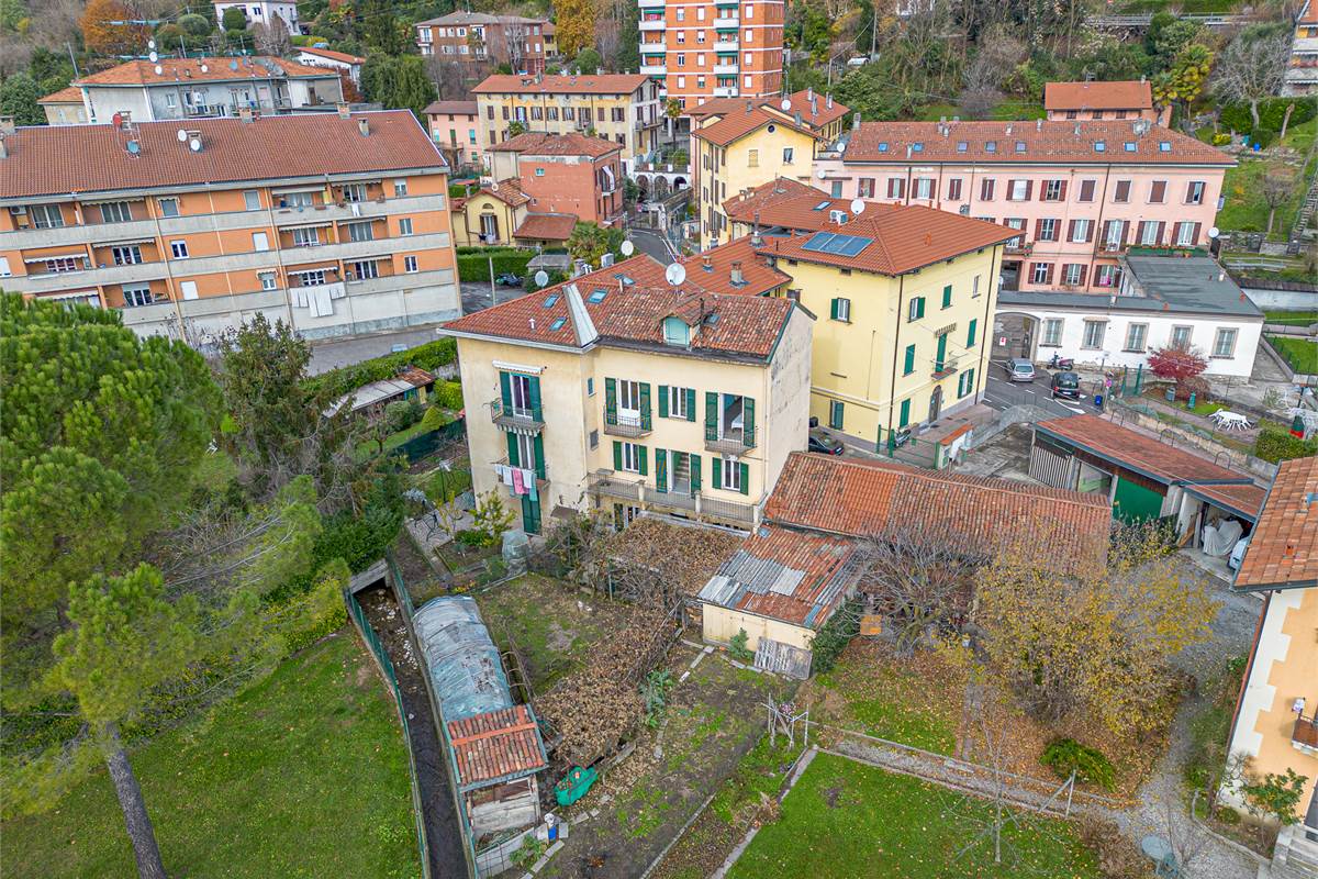 CERNOBBIO Mornello porzione di casa indipendente