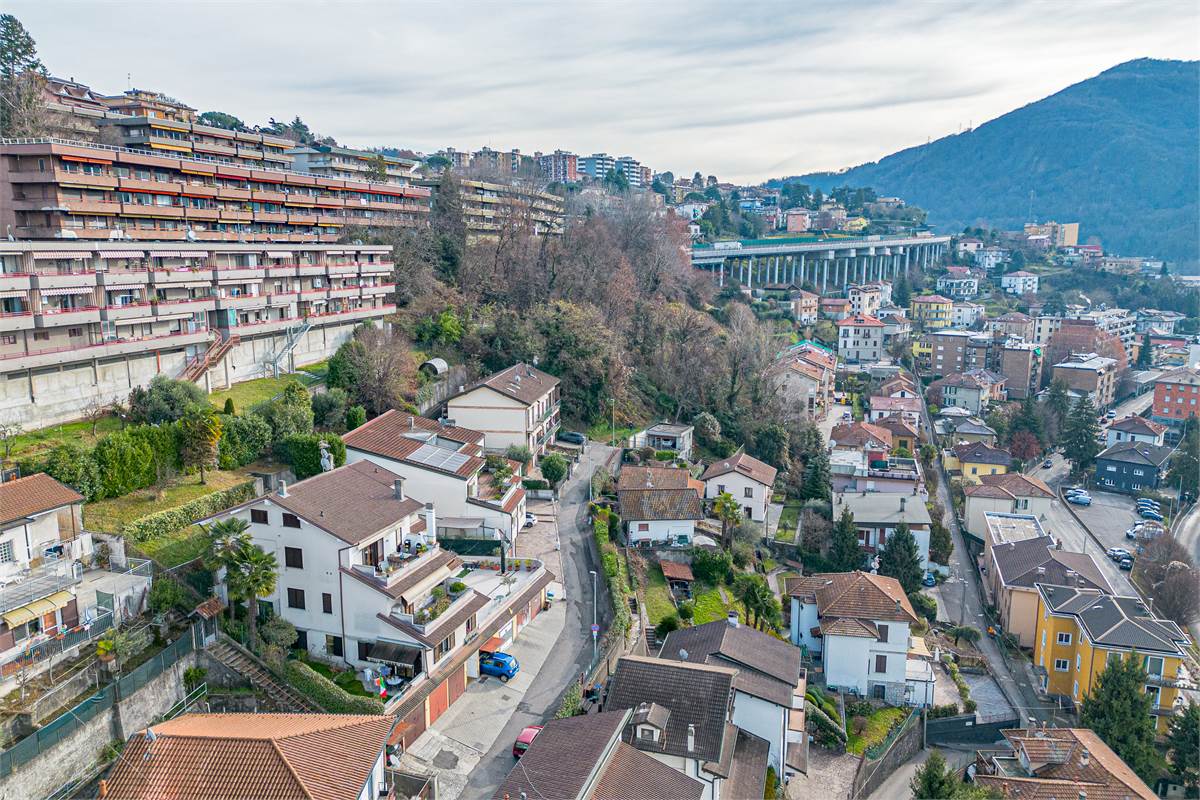 SAGNINO villetta a schiera di testa