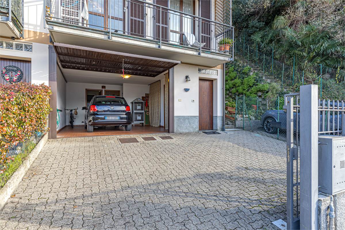 SAGNINO villetta a schiera di testa