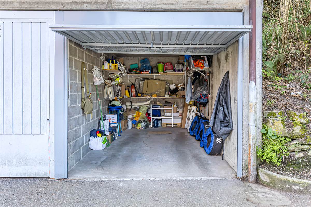 COMO TAVERNOLA trilocale ristrutturato con box