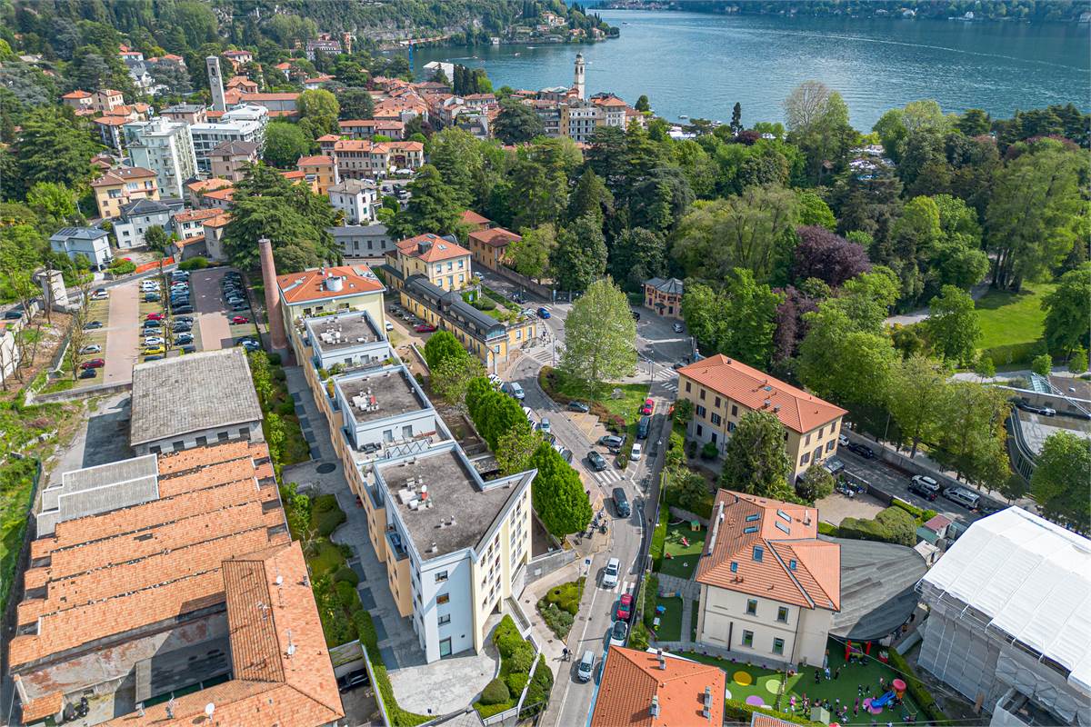 CERNOBBIO CENTRO attico trilocale in vendita