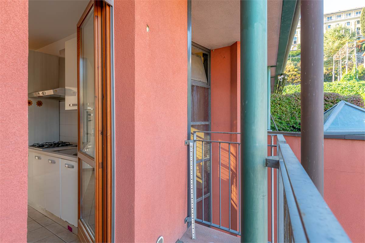 COMO BORGOVICO quattrolocali in affitto