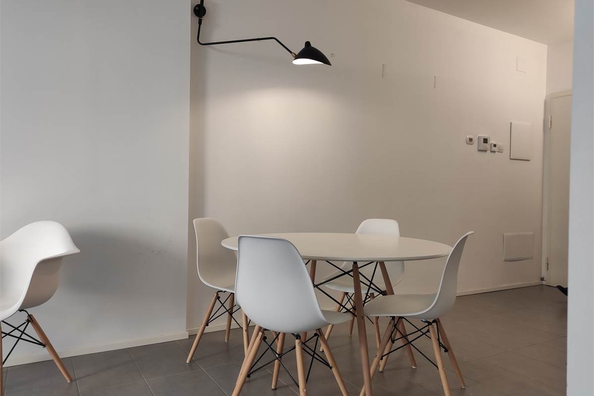 CERNOBBIO bilocale in affitto con giardino