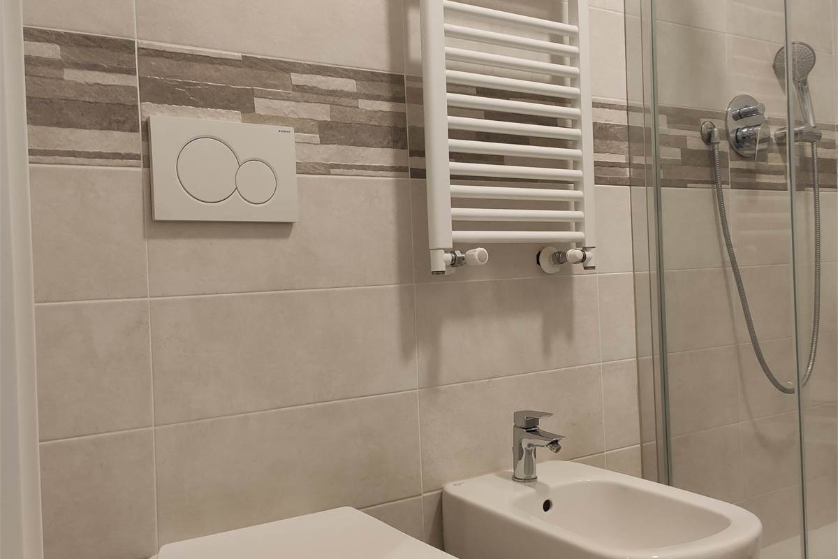 CERNOBBIO BILOCALE IN AFFITTO 