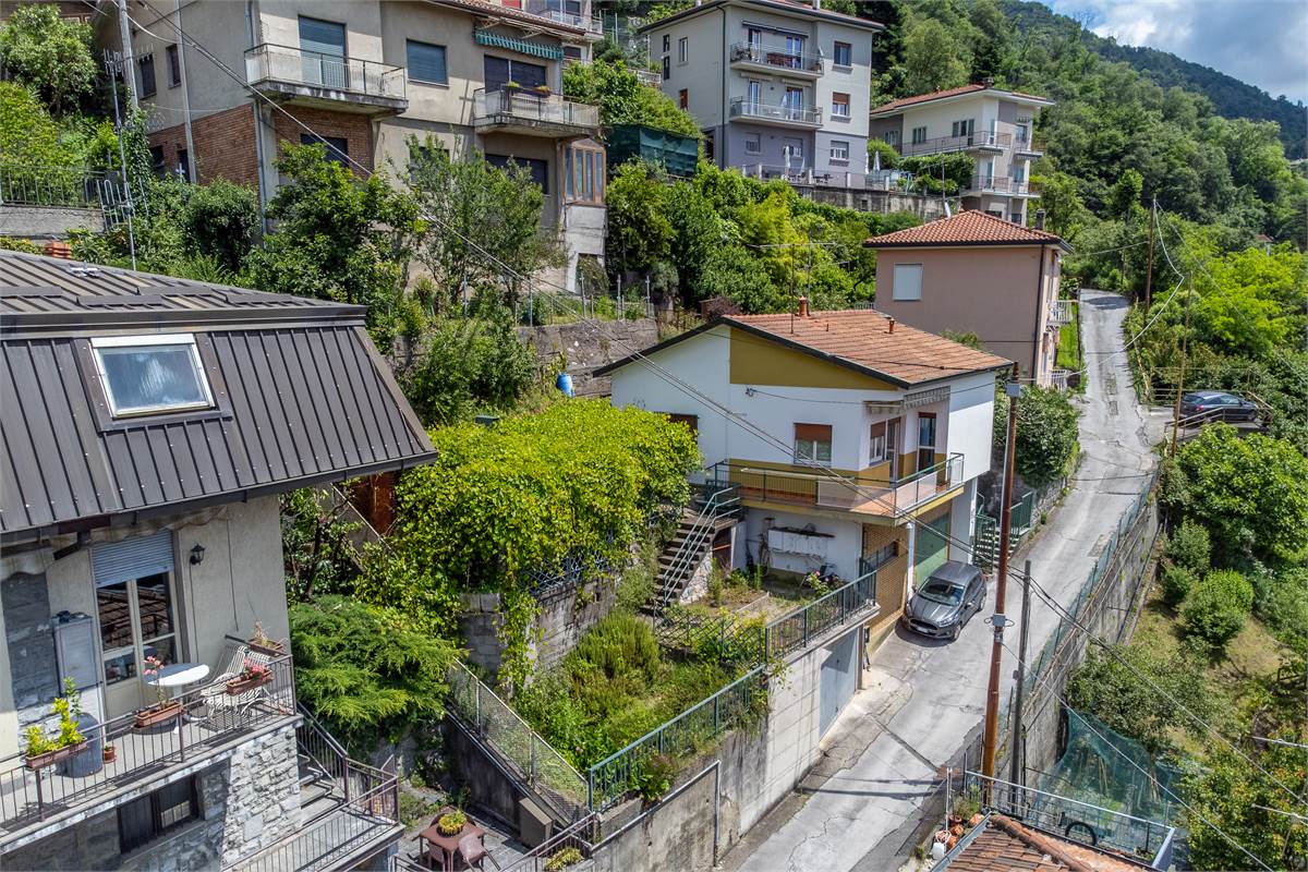 COMO casa indipendente in vendita