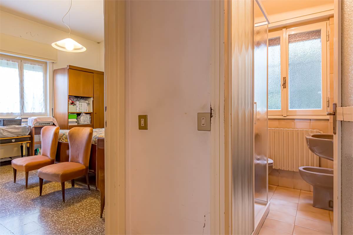 COMO casa indipendente in vendita