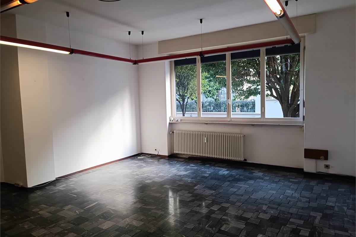 COMO BORGHI ufficio in vendita