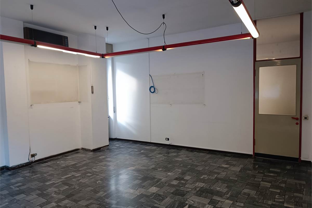 COMO BORGHI ufficio in vendita