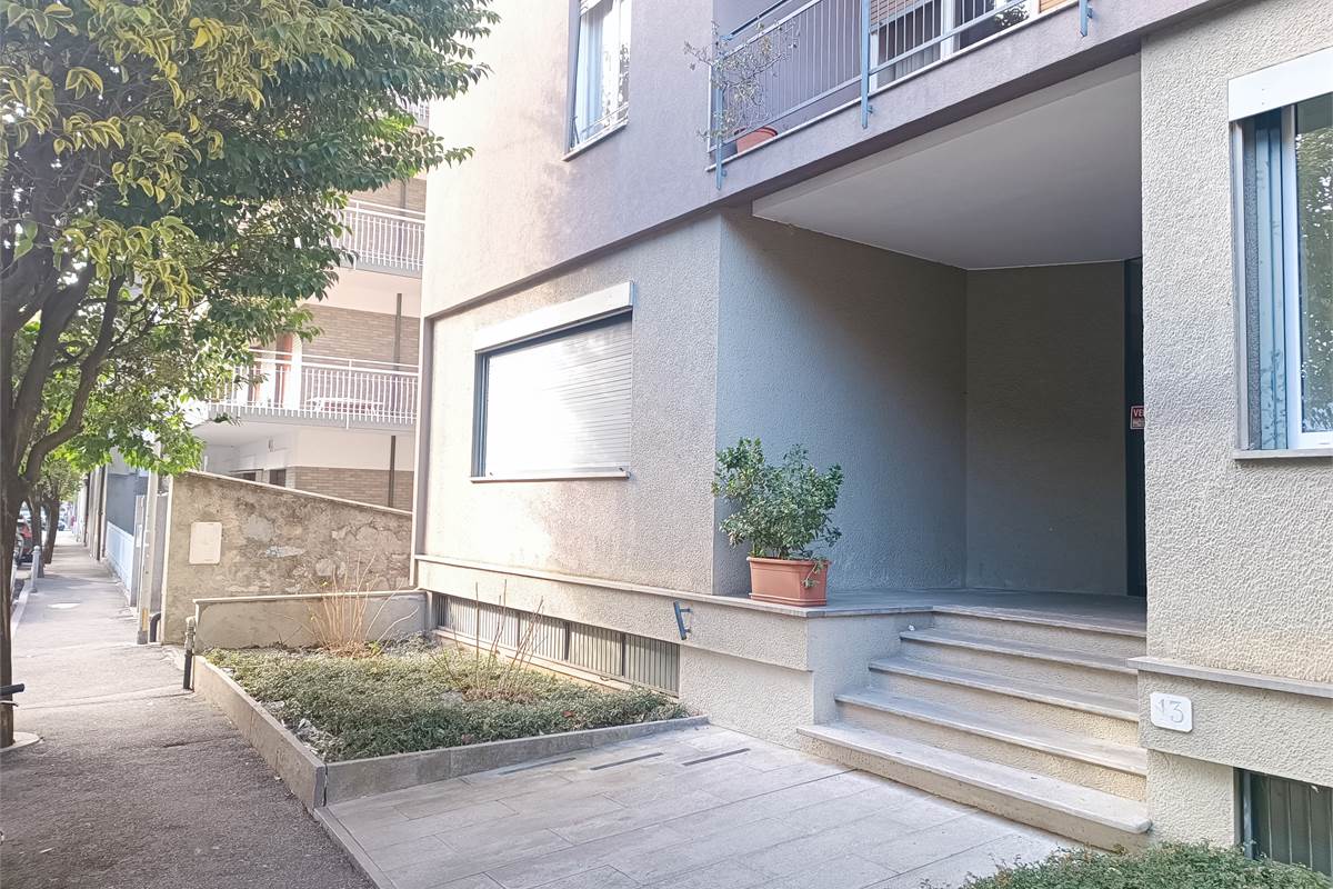COMO BORGHI ufficio in vendita