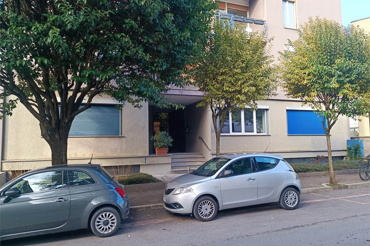 COMO BORGHI ufficio in vendita