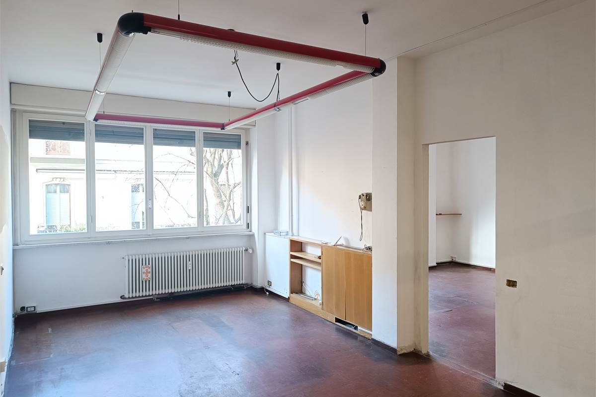 COMO BORGHI ufficio in vendita