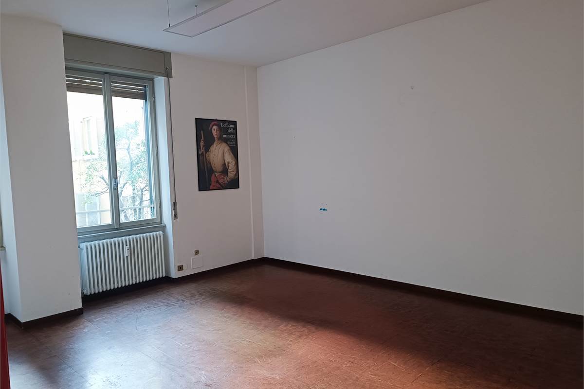 COMO BORGHI ufficio in vendita