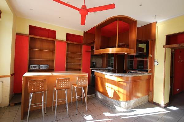 Olgiate Comasco locale commerciale