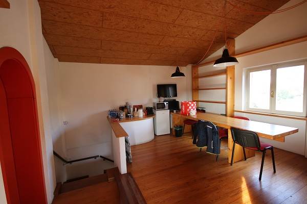 Capannone con uffici ad Olgiate Comasco