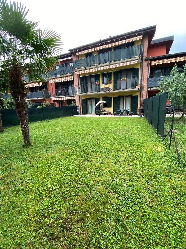 Bilocale con giardino Appiano Gentile