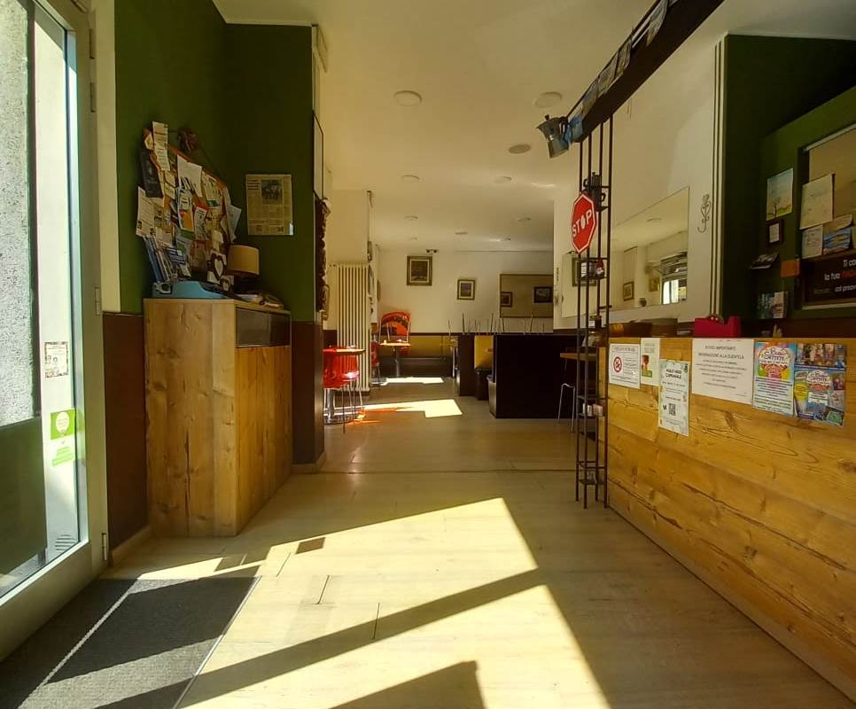 Cessione di attività di p iadineria Olgiate C.