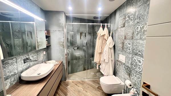 Splendida villa a Diano Marina