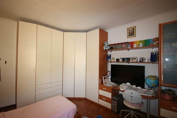 Ampio trilocale a Parè