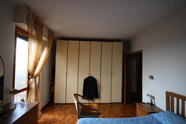 Ampio trilocale a Parè