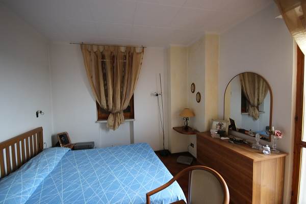 Ampio trilocale a Parè