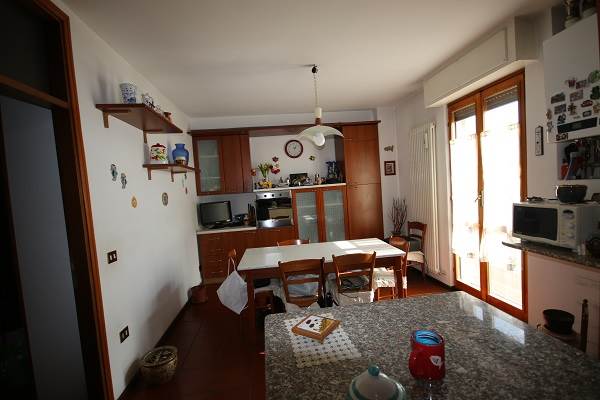 Ampio trilocale a Parè