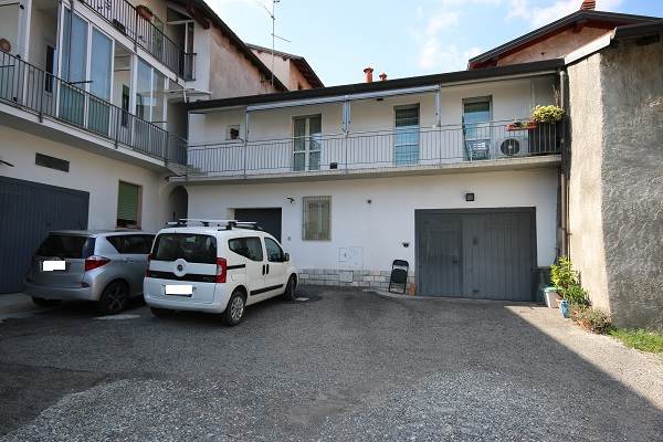 Bilocale con autorimessa ad Olgiate C.sco