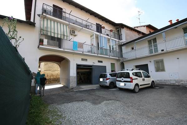 Bilocale con autorimessa ad Olgiate C.sco