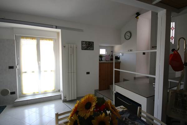 Bilocale con autorimessa ad Olgiate C.sco