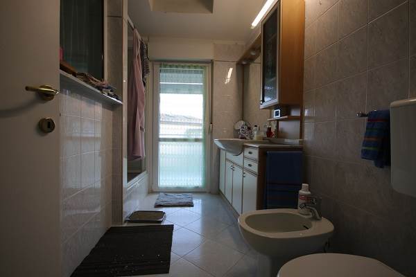 Bilocale con autorimessa ad Olgiate C.sco