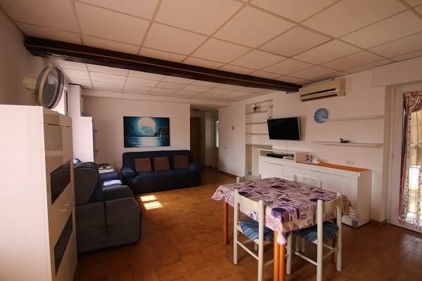 Trilocale con autorimessa doppia Olgiate Comasco