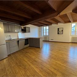 Appartamento in locazione in centro Como