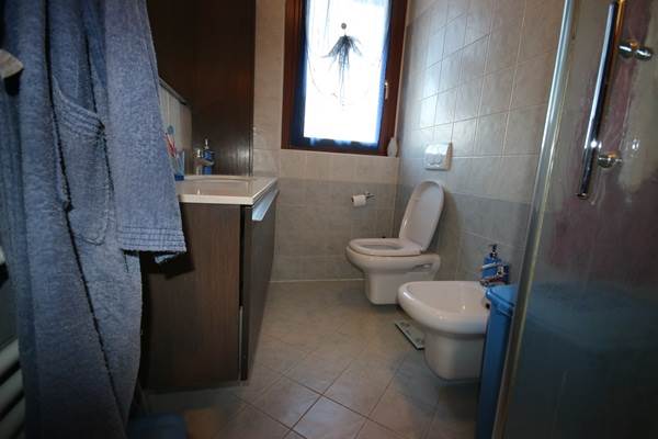 Appartamento duplex in Vendita a Lomazzo (CO)  