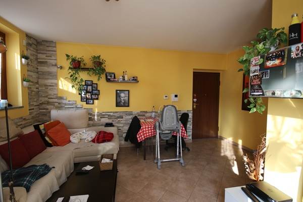 Appartamento duplex in Vendita a Lomazzo (CO)  