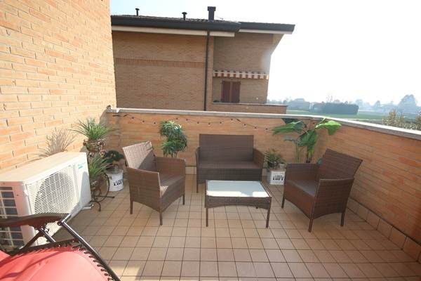 Appartamento duplex in Vendita a Lomazzo (CO)  