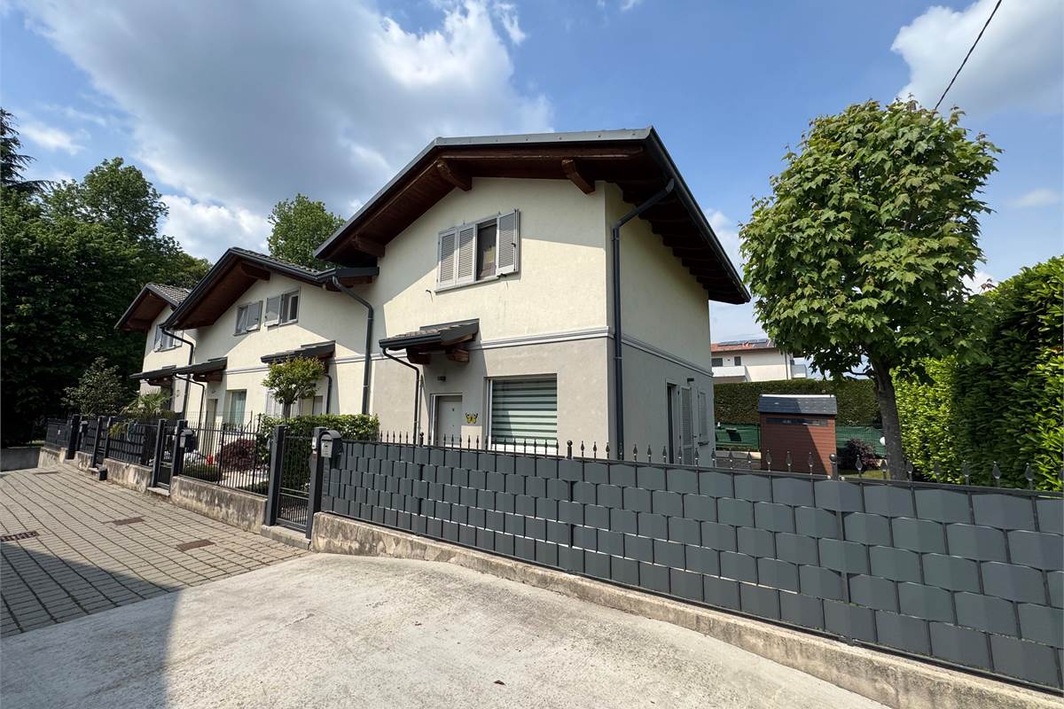 Villa a schiera di Testa Cermenate