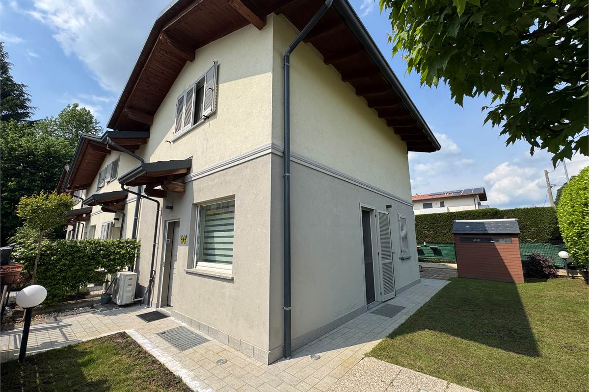 Villa a schiera di Testa Cermenate