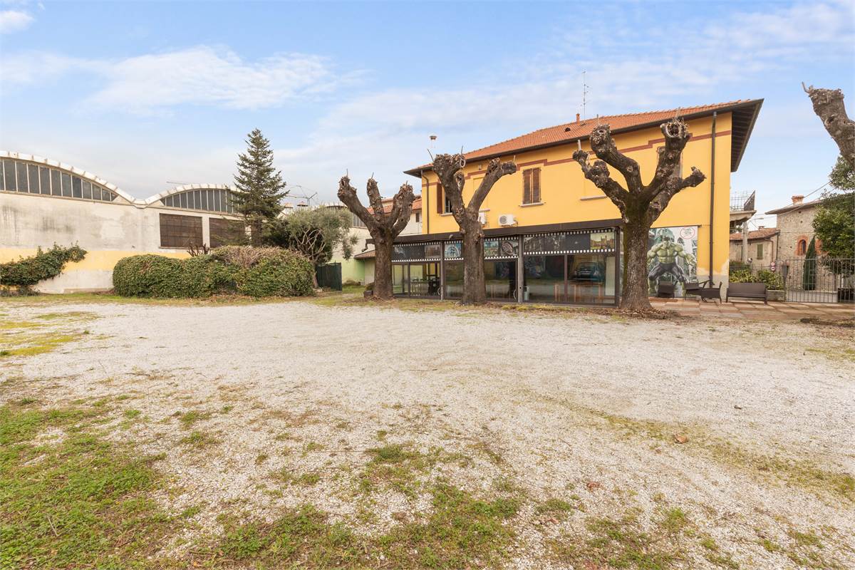 RISTORANTE CON ABITAZIONE