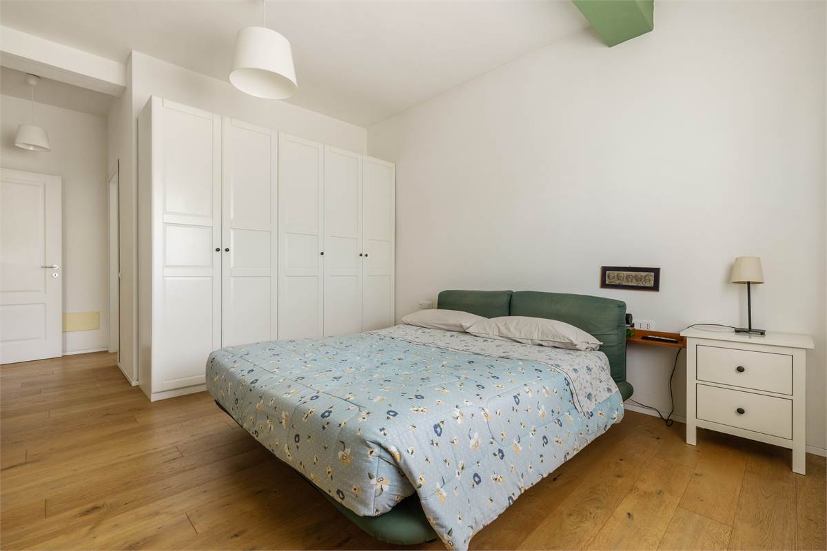 VILLA CON PISCINA - LURAGO D'ERBA