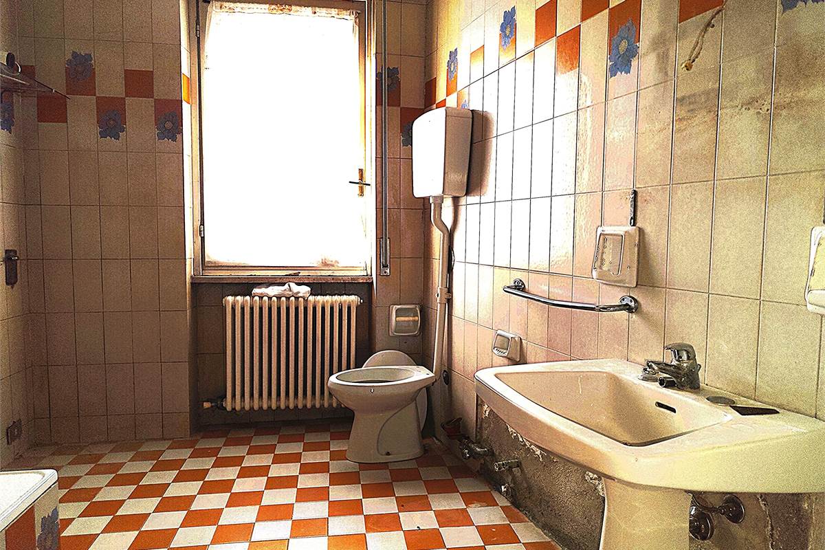 TRILOCALE DA RISTRUTTURARE