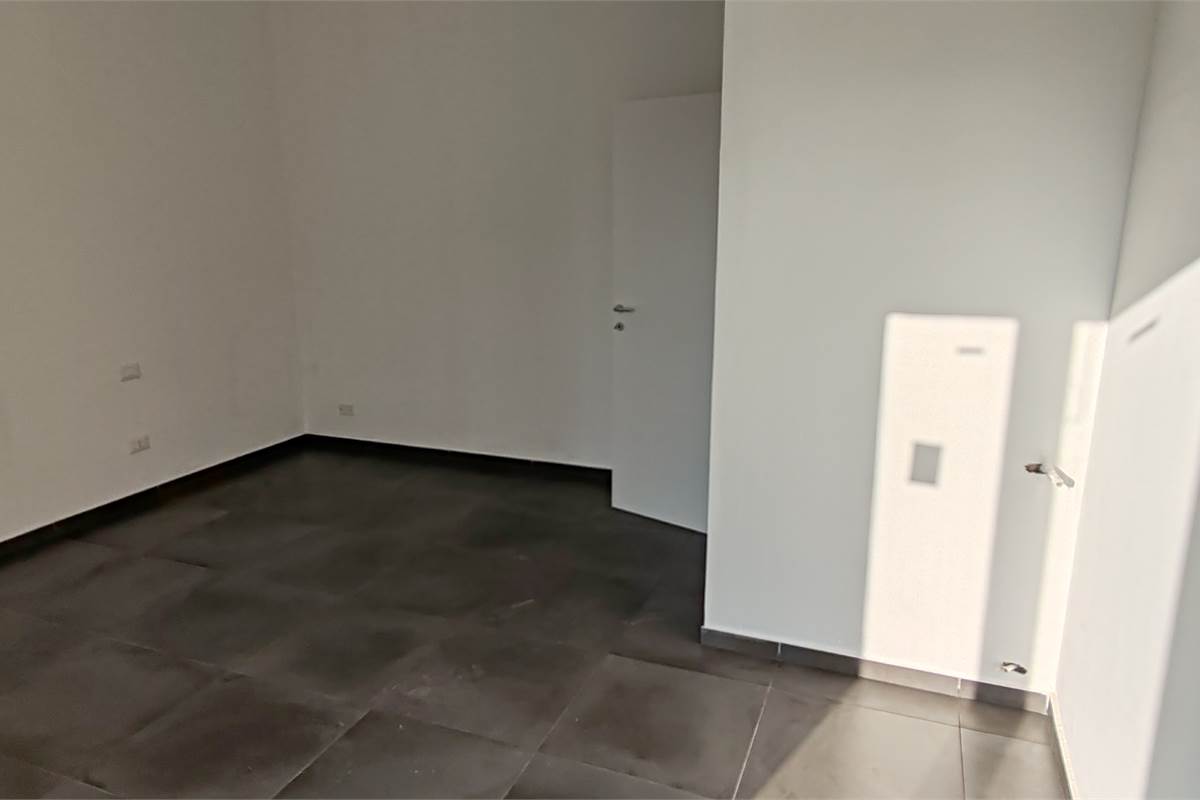 BILOCALE RISTRUTTURATO NEL CUORE DI INVERIGO