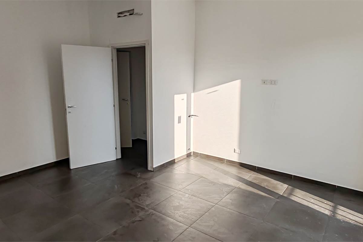 BILOCALE RISTRUTTURATO NEL CUORE DI INVERIGO