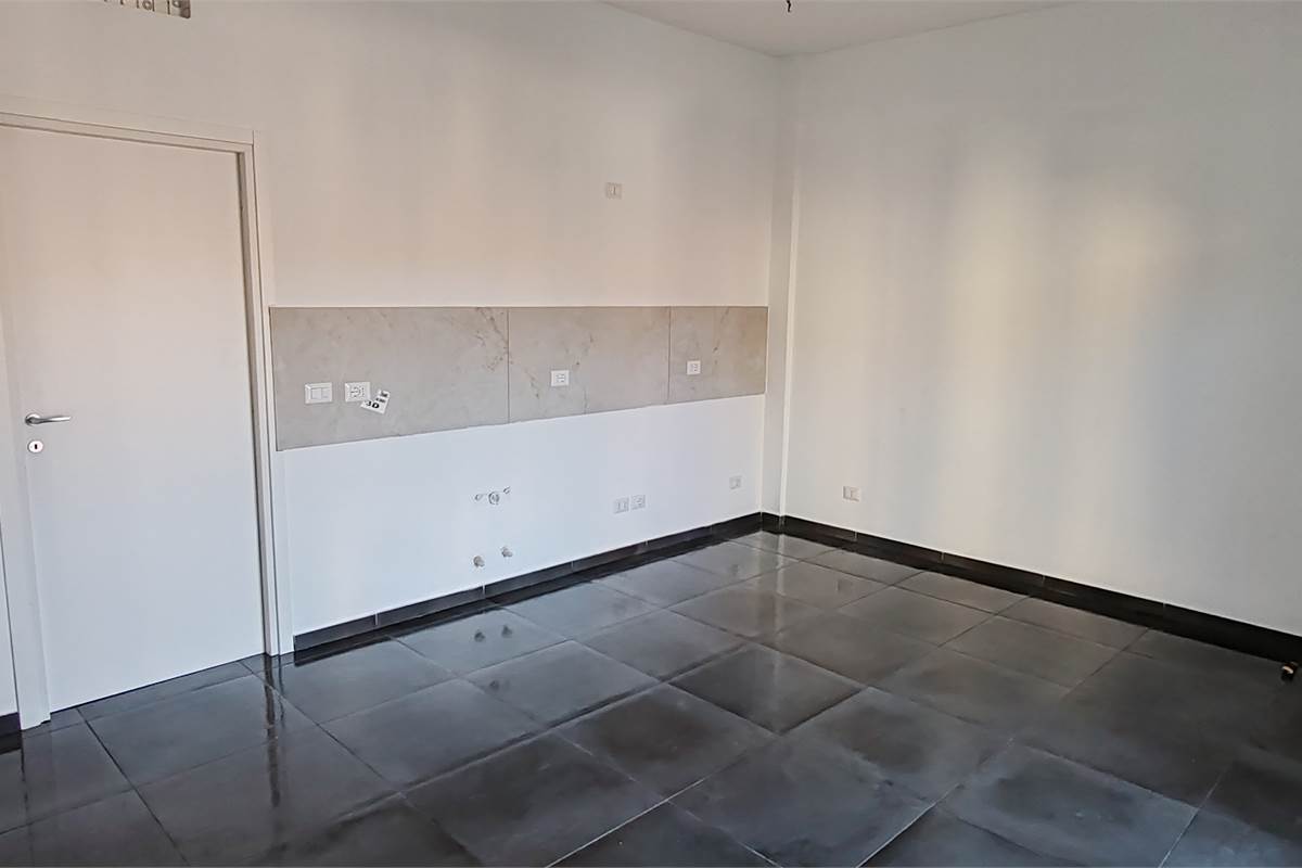 BILOCALE RISTRUTTURATO NEL CUORE DI INVERIGO