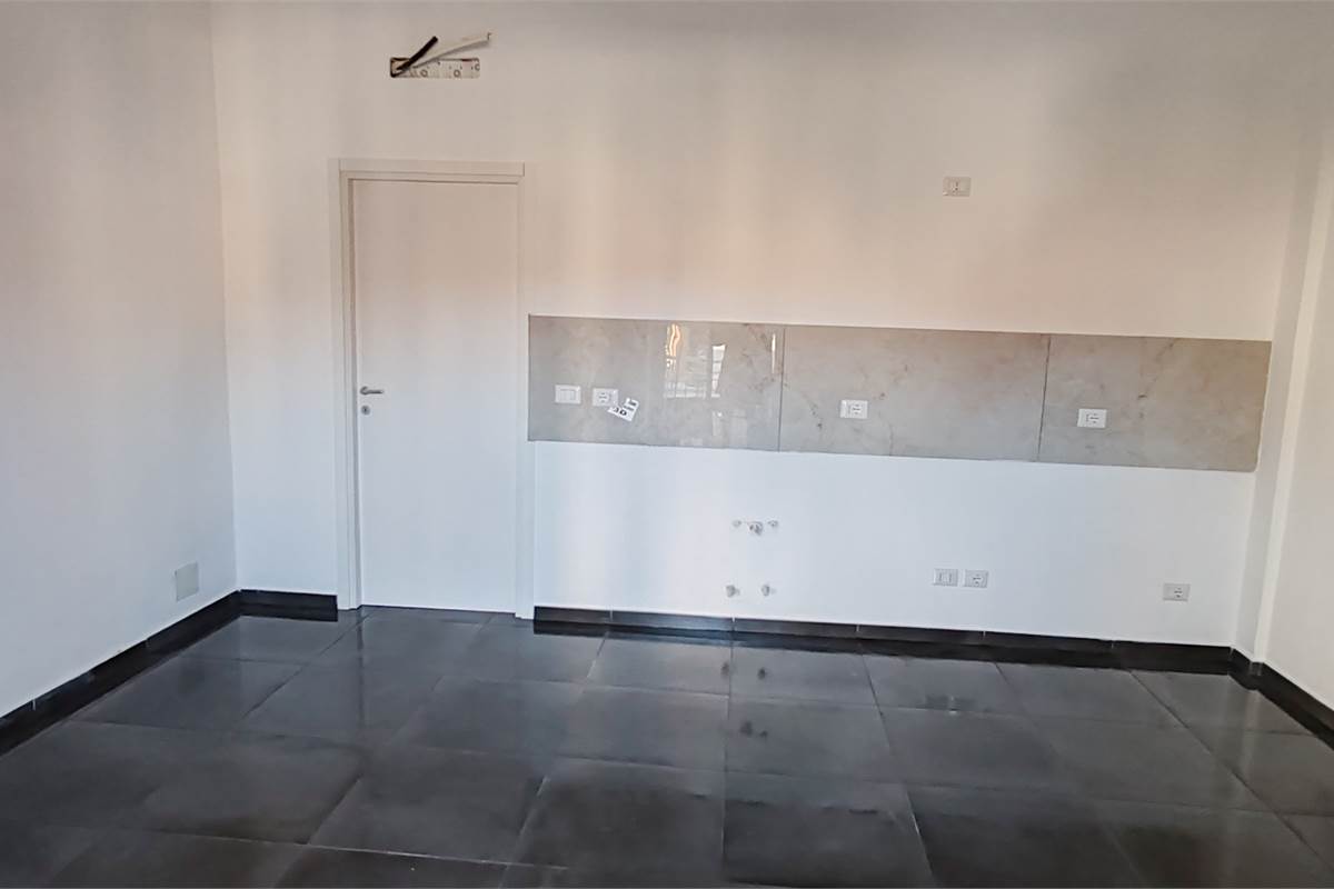 BILOCALE RISTRUTTURATO NEL CUORE DI INVERIGO