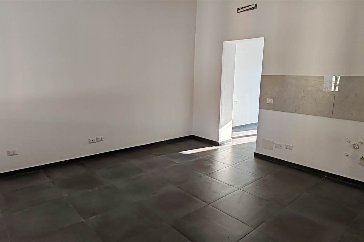 BILOCALE RISTRUTTURATO NEL CUORE DI INVERIGO