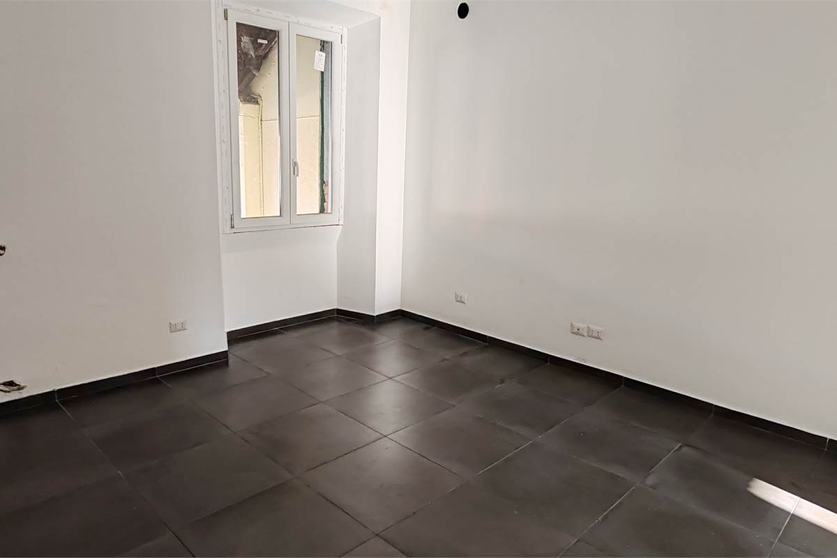 BILOCALE RISTRUTTURATO NEL CUORE DI INVERIGO