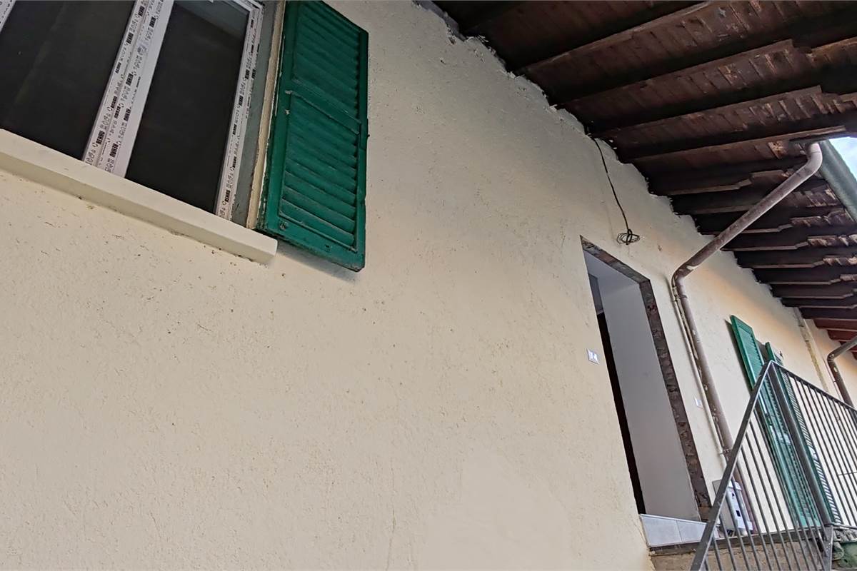 BILOCALE RISTRUTTURATO NEL CUORE DI INVERIGO